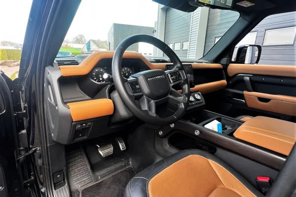 Foto 4 van fotogallerij Land Rover Defender 110 X P400e uit 2022