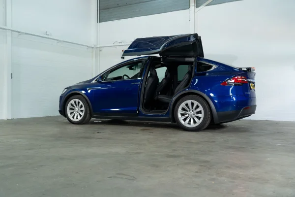 Foto 15 van fotogallerij Tesla Model X 90D uit 2017