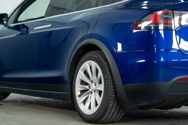 Foto 32 van fotogallerij Tesla Model X 90D uit 2017