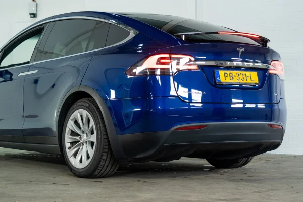 Foto 22 van fotogallerij Tesla Model X 90D uit 2017