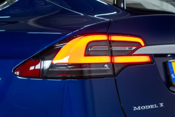 Foto 38 van fotogallerij Tesla Model X 90D uit 2017