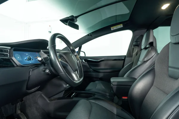 Foto 44 van fotogallerij Tesla Model X 90D uit 2017