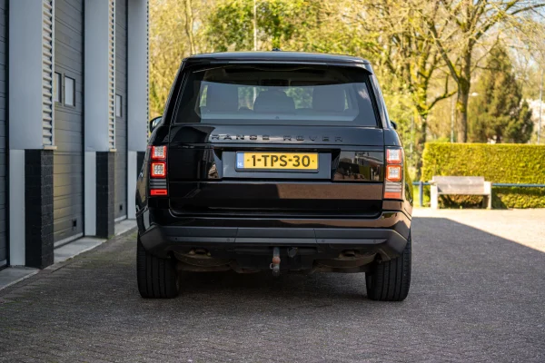 Foto 4 van fotogallerij Land Rover Range Rover TDV6 Vogue uit 2014