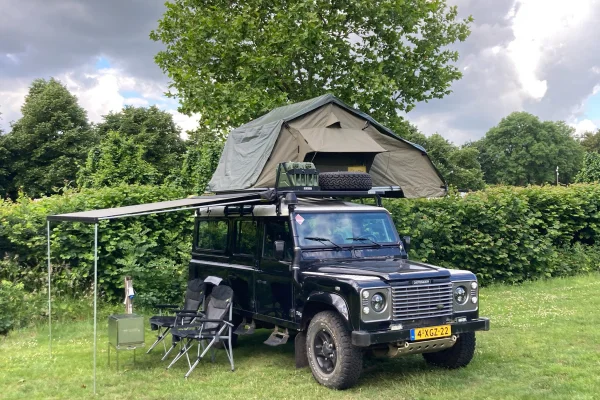 Foto 1 van fotogallerij Land Rover Defender 110 TD5 County uit 2002