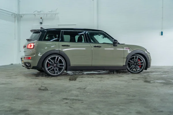 Foto 4 van fotogallerij MINI Clubman ALL4 John Cooper Works uit 2018
