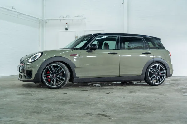 Foto 3 van fotogallerij MINI Clubman ALL4 John Cooper Works uit 2018