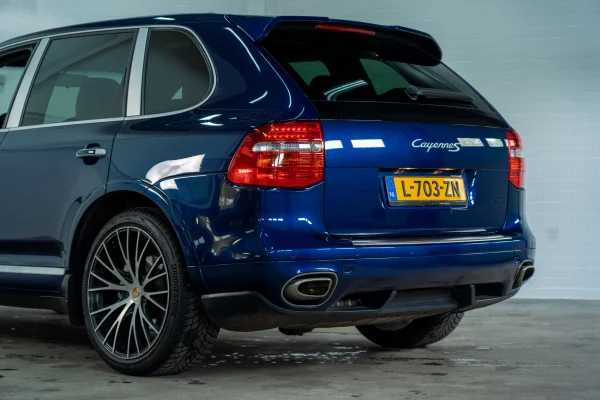 Foto 8 van fotogallerij Porsche Cayenne 4.8 S uit 2008