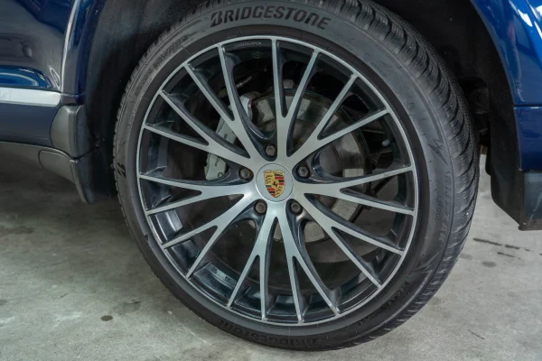 Foto 14 van fotogallerij Porsche Cayenne 4.8 S uit 2008