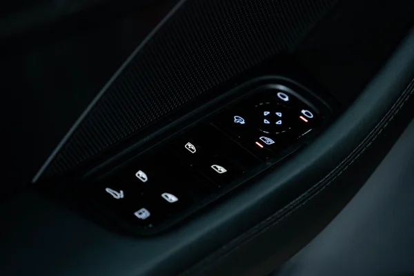 Foto 30 van fotogallerij Porsche Panamera Sport Turismo E-hybrid uit 2019