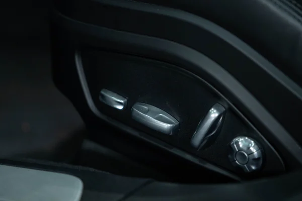 Foto 31 van fotogallerij Porsche Panamera Sport Turismo E-hybrid uit 2019