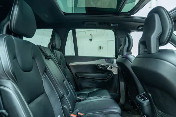 Foto 25 van fotogallerij Volvo XC90 T6 AWD R-Design uit 2018