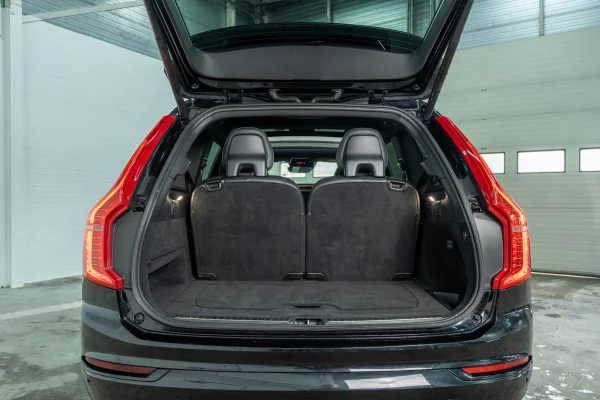 Foto 18 van fotogallerij Volvo XC90 T6 AWD R-Design uit 2018