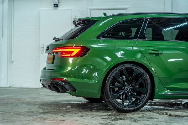 Foto 7 van fotogallerij Audi RS4 Avant uit 2018