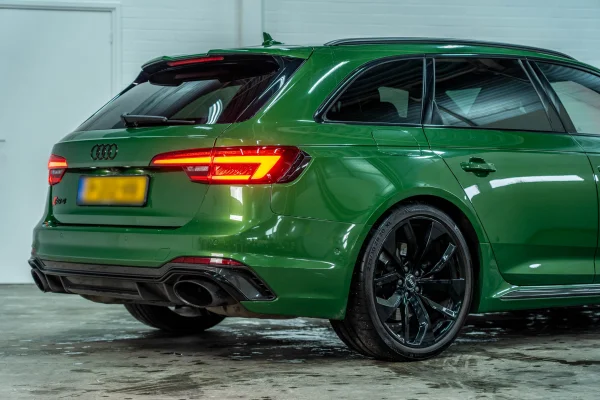 Foto 9 van fotogallerij Audi RS4 Avant uit 2018