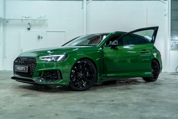 Foto 19 van fotogallerij Audi RS4 Avant uit 2018