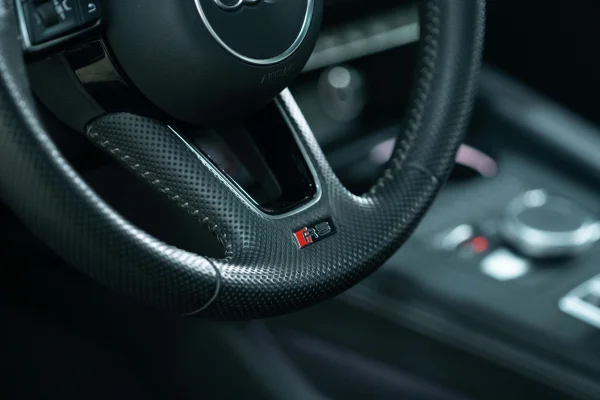 Foto 36 van fotogallerij Audi RS4 Avant uit 2018
