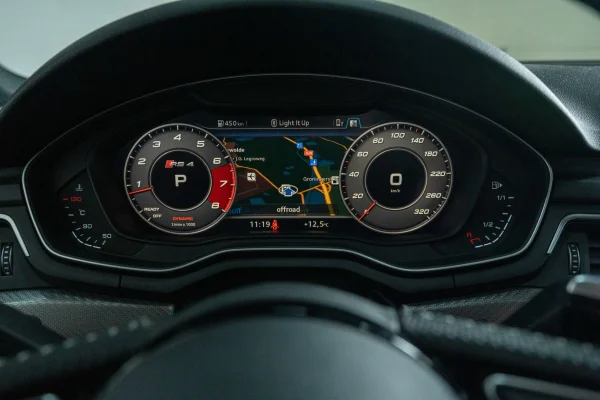Foto 34 van fotogallerij Audi RS4 Avant uit 2018