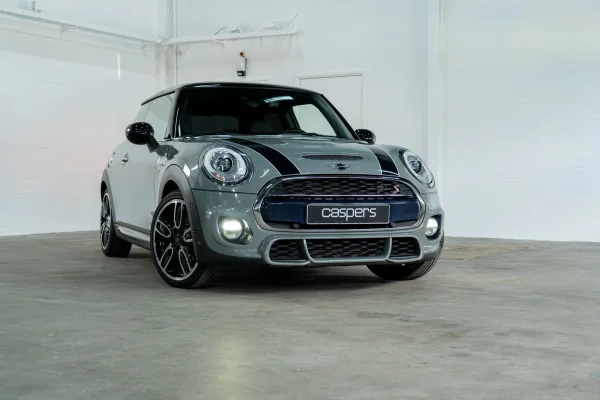 Foto 1 van fotogallerij MINI Cooper S Chili Serious Business uit 2015