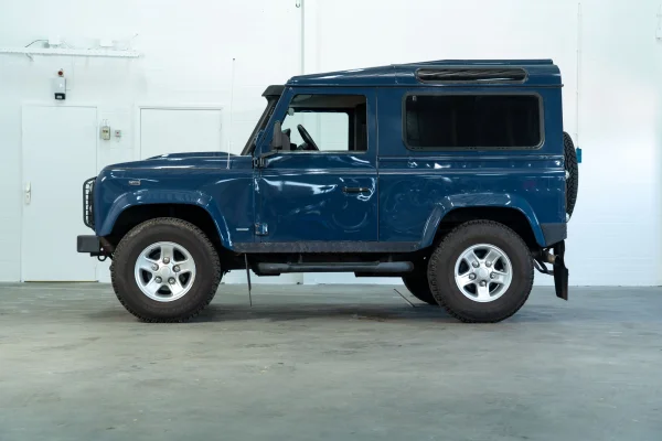 Foto 4 van fotogallerij Land Rover Defender 90 2.4 TD4 XTech uit 2011