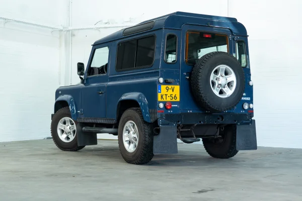 Foto 1 van fotogallerij Land Rover Defender 90 2.4 TD4 XTech uit 2011