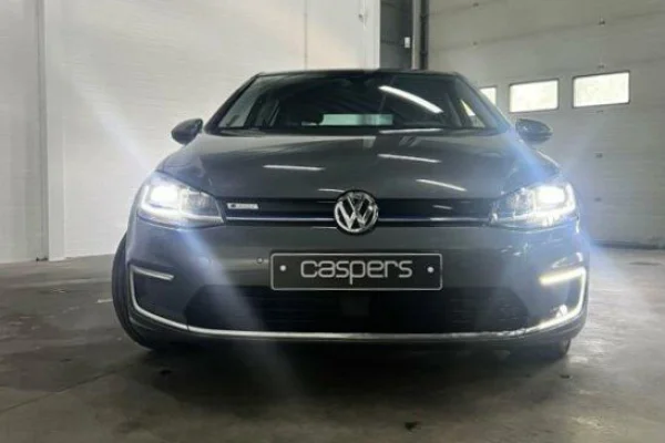 Foto 2 van fotogallerij Volkswagen e-Golf uit 2017