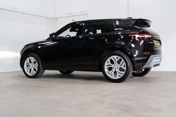 Foto 3 van fotogallerij Land Rover Range Rover Evoque - 2.0 P200 AWD S uit 2020