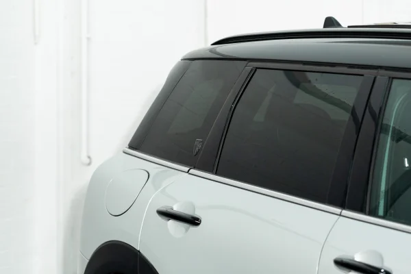 Foto 53 van fotogallerij MINI Clubman 2.0 Cooper S Yours 6-drs stationwagen uit 2022