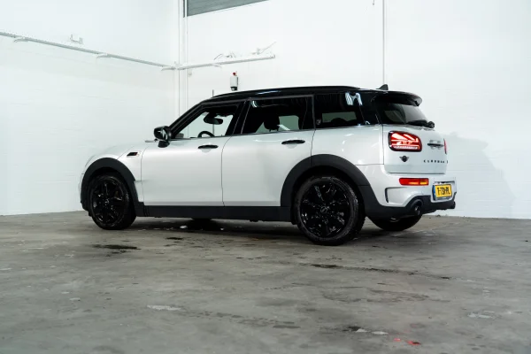 Foto 52 van fotogallerij MINI Clubman 2.0 Cooper S Yours 6-drs stationwagen uit 2022