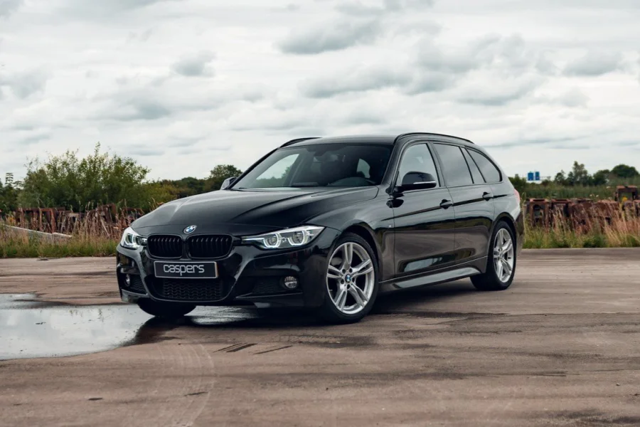 Foto 0 van fotogallerij BMW 320i Touring F31 M Sport LCI uit 2018