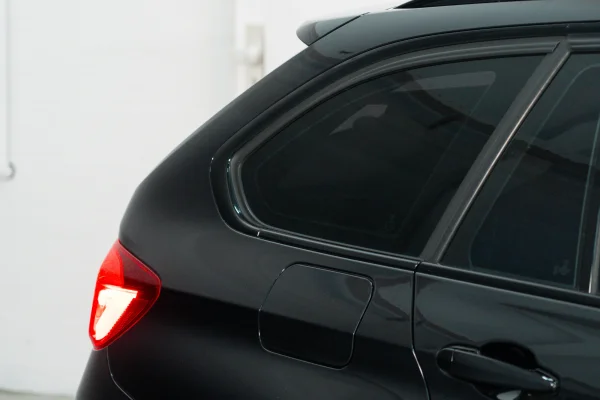 Foto 9 van fotogallerij BMW 320i Touring F31 M Sport LCI uit 2018