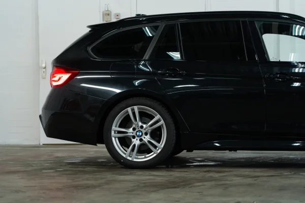 Foto 18 van fotogallerij BMW 320i Touring F31 M Sport LCI uit 2018
