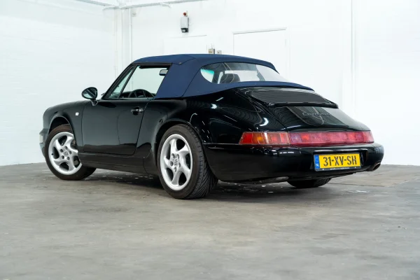 Foto 1 van fotogallerij Porsche 911 964 Carrera 4 uit 1990