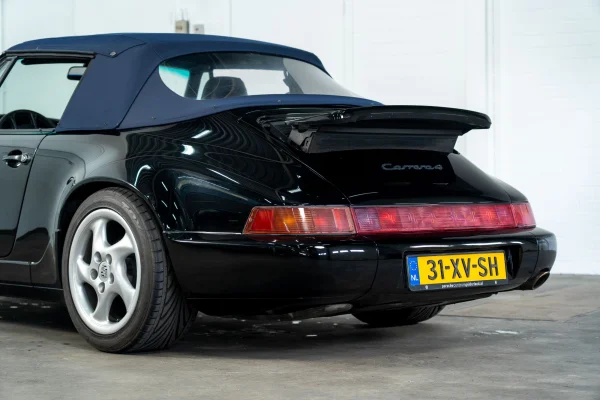 Foto 11 van fotogallerij Porsche 911 964 Carrera 4 uit 1990