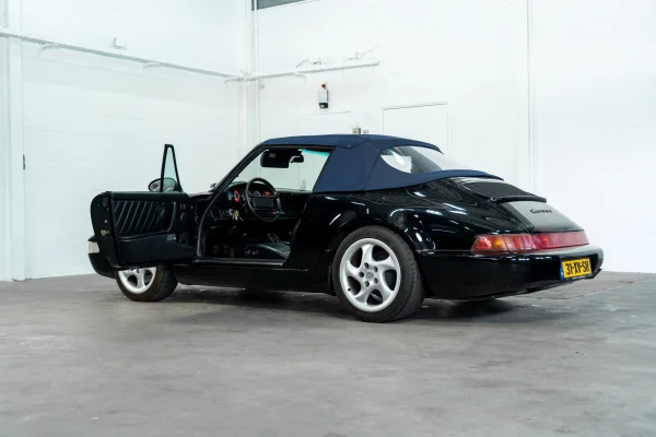 Foto 14 van fotogallerij Porsche 911 964 Carrera 4 uit 1990