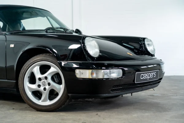 Foto 21 van fotogallerij Porsche 911 964 Carrera 4 uit 1990