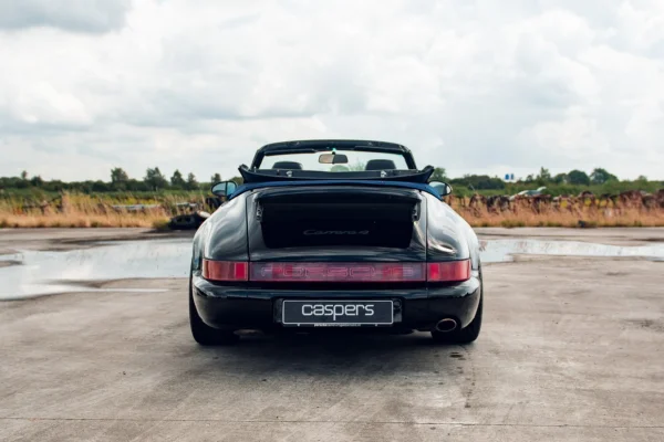 Foto 46 van fotogallerij Porsche 911 964 Carrera 4 uit 1990