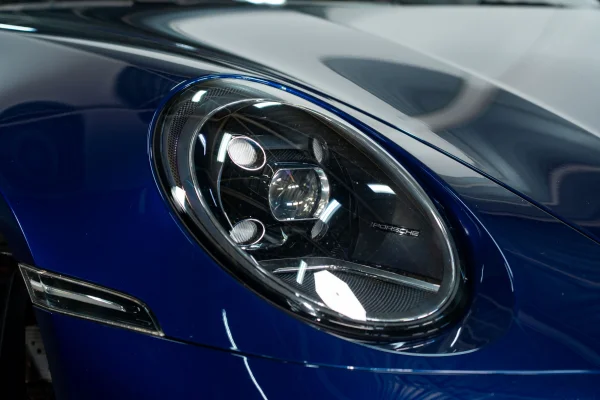 Foto 27 van fotogallerij Porsche 992 911 Carrera 4S uit 2019