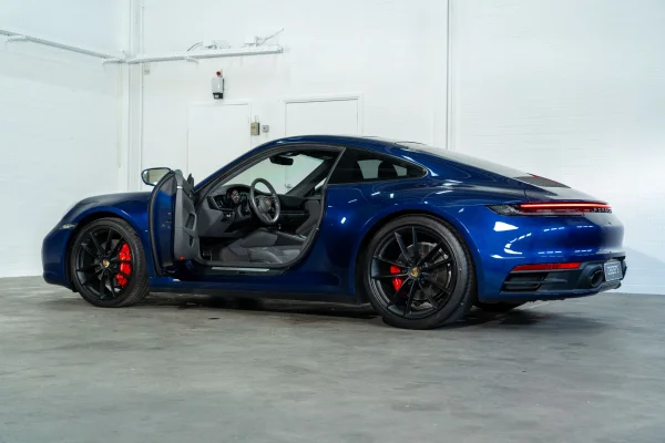 Foto 11 van fotogallerij Porsche 992 911 Carrera 4S uit 2019