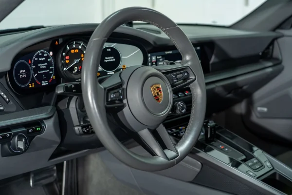 Foto 34 van fotogallerij Porsche 992 911 Carrera 4S uit 2019