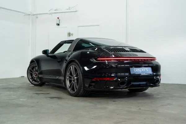 Foto 5 van fotogallerij Porsche 911 992 Targa 4 GTS Edition 50 Years Porsche Design uit 2022