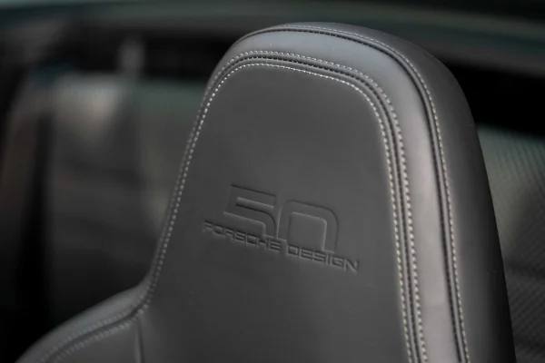 Foto 50 van fotogallerij Porsche 911 992 Targa 4 GTS Edition 50 Years Porsche Design uit 2022
