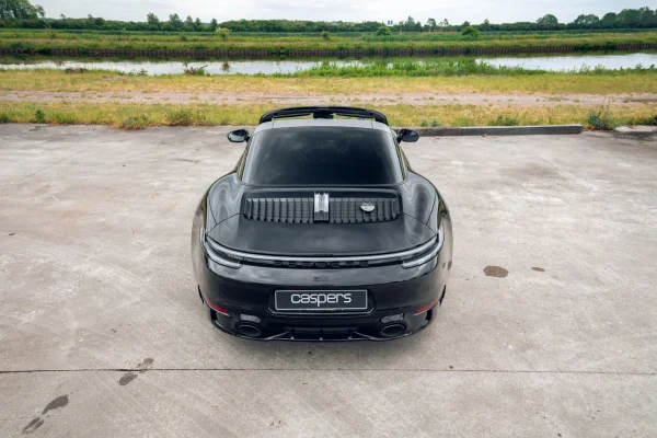 Foto 4 van fotogallerij Porsche 911 992 Targa 4 GTS Edition 50 Years Porsche Design uit 2022