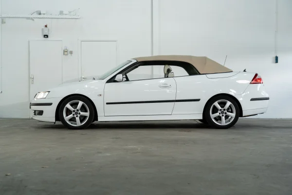 Foto 7 van fotogallerij Saab 9-3 cabrio 2.0 T Vector uit 2007