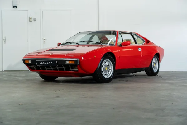 Foto 1 van fotogallerij Ferrari Dino 308 GT4 uit 1974