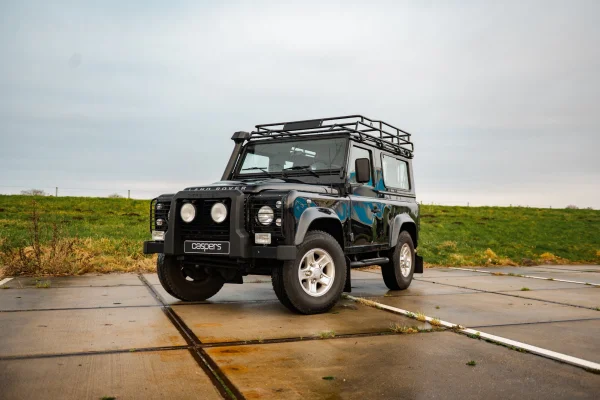 Foto 2 van fotogallerij Land Rover Defender 90 uit 2009