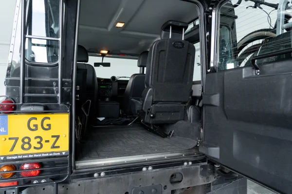 Foto 20 van fotogallerij Land Rover Defender 90 uit 2009