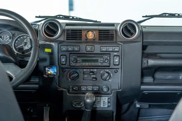 Foto 23 van fotogallerij Land Rover Defender 90 uit 2009