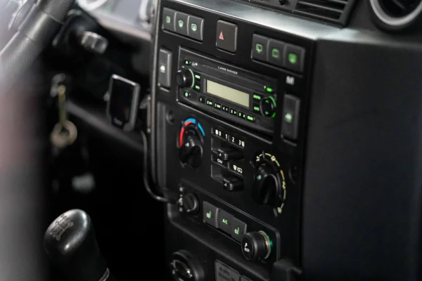 Foto 27 van fotogallerij Land Rover Defender 90 uit 2009