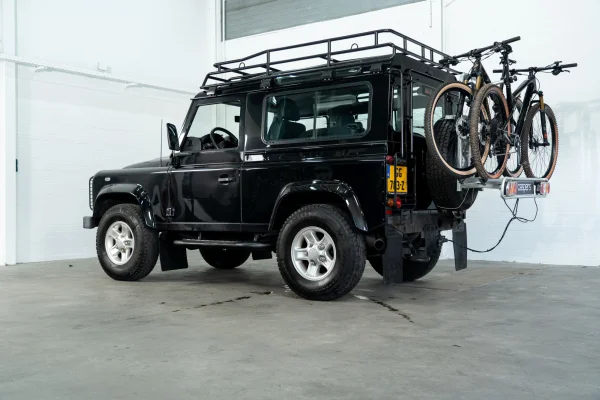 Foto 30 van fotogallerij Land Rover Defender 90 uit 2009