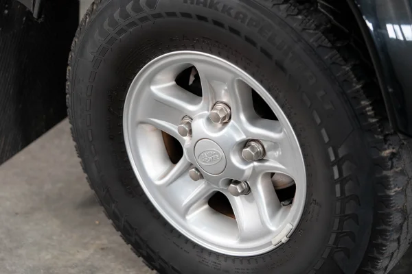 Foto 45 van fotogallerij Land Rover Defender 90 uit 2009